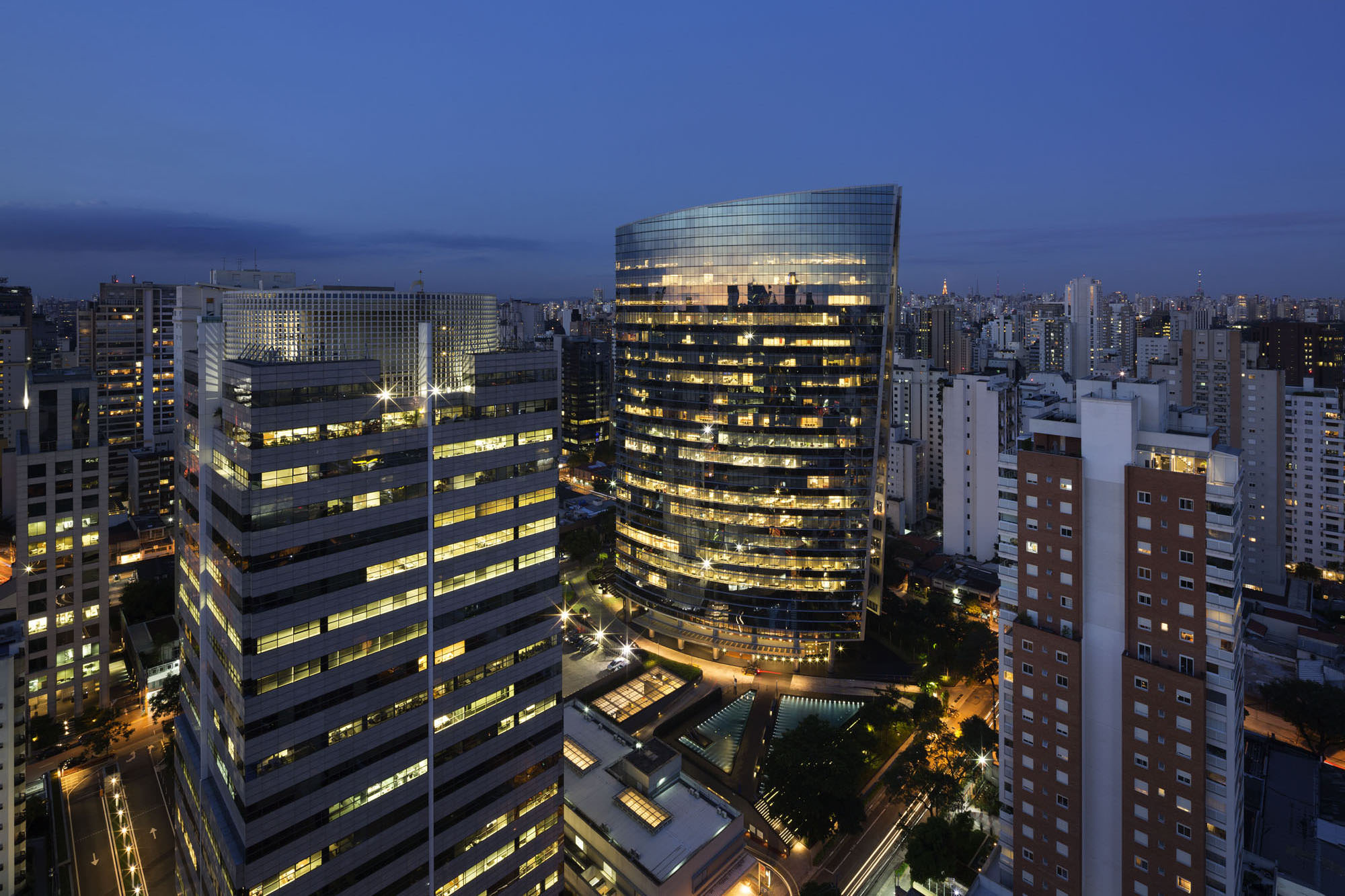 Infinity Towers, São Paulo – HG Esch