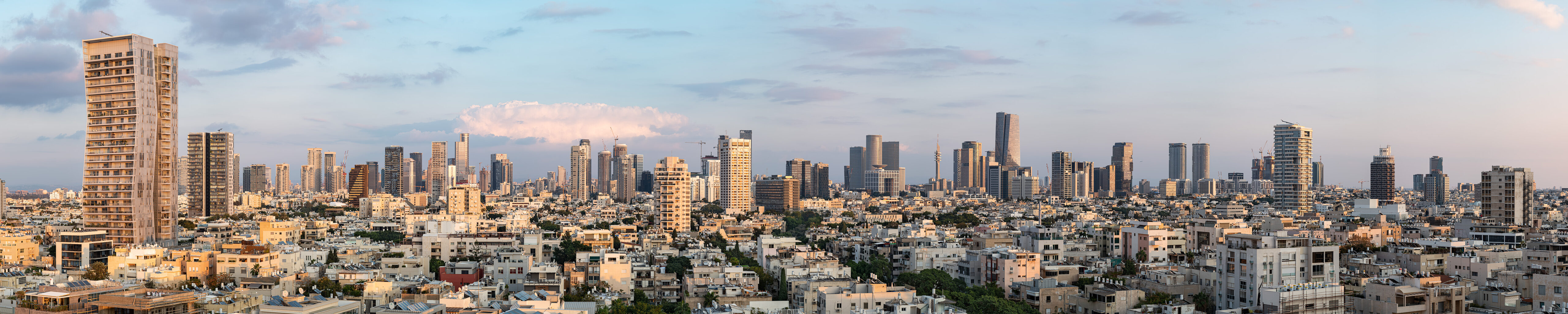 Tel Aviv Skylines – HG Esch