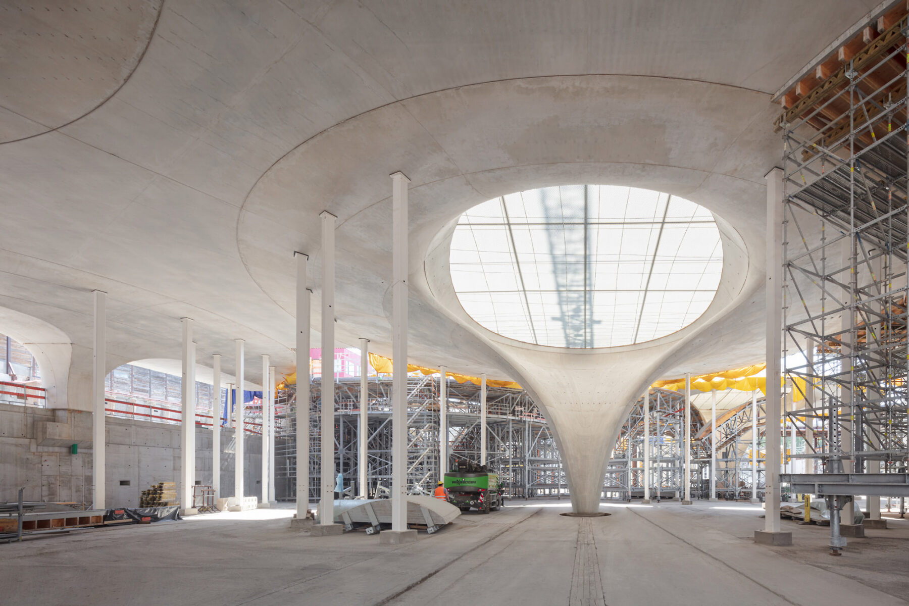 Stuttgart Main Station – HG Esch